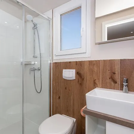 Mobile Kastanjola * 比奥格勒·纳·莫鲁