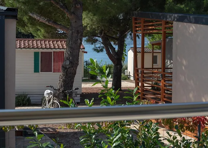 Mobile Kastanjola Vikendica *